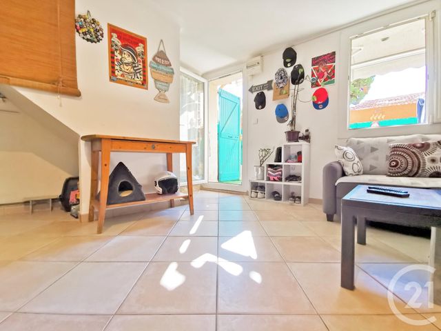 maison à vendre - 3 pièces - 36.0 m2 - SIX FOURS LES PLAGES - 83 - PROVENCE-ALPES-COTE-D-AZUR - Century 21 Agence Du Bord De Mer maison à vendre - 3 pièces - 36.0 m2 - SIX FOURS LES PLAGES - 83 - PROVENCE-ALPES-COTE-D-AZUR - Century 21 Agence Du Bord De Mer