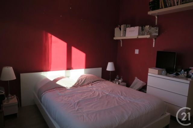 appartement à vendre - 4 pièces - 75.0 m2 - SIX FOURS LES PLAGES - 83 - PROVENCE-ALPES-COTE-D-AZUR - Century 21 Agence Du Bord De Mer appartement à vendre - 4 pièces - 75.0 m2 - SIX FOURS LES PLAGES - 83 - PROVENCE-ALPES-COTE-D-AZUR - Century 21 Agence Du Bord De Mer