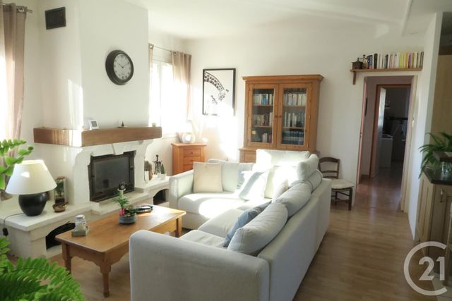 appartement à vendre - 4 pièces - 75.0 m2 - SIX FOURS LES PLAGES - 83 - PROVENCE-ALPES-COTE-D-AZUR - Century 21 Agence Du Bord De Mer appartement à vendre - 4 pièces - 75.0 m2 - SIX FOURS LES PLAGES - 83 - PROVENCE-ALPES-COTE-D-AZUR - Century 21 Agence Du Bord De Mer