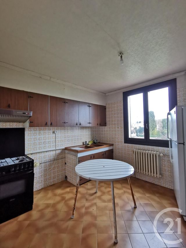 maison à vendre - 5 pièces - 85.0 m2 - SIX FOURS LES PLAGES - 83 - PROVENCE-ALPES-COTE-D-AZUR - Century 21 Agence Du Bord De Mer maison à vendre - 5 pièces - 85.0 m2 - SIX FOURS LES PLAGES - 83 - PROVENCE-ALPES-COTE-D-AZUR - Century 21 Agence Du Bord De Mer