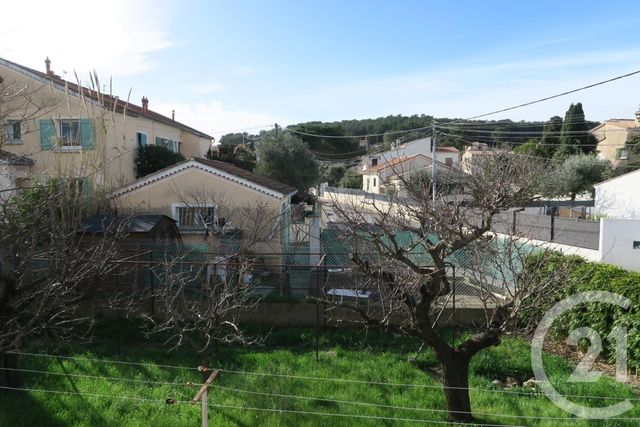 maison à vendre - 5 pièces - 85.0 m2 - SIX FOURS LES PLAGES - 83 - PROVENCE-ALPES-COTE-D-AZUR - Century 21 Agence Du Bord De Mer maison à vendre - 5 pièces - 85.0 m2 - SIX FOURS LES PLAGES - 83 - PROVENCE-ALPES-COTE-D-AZUR - Century 21 Agence Du Bord De Mer