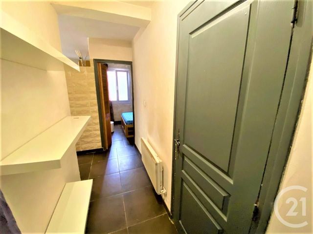 Afficher la photo en grand Appartement T2 à vendre - 2 pièces - 36.0 m2 - SIX FOURS LES PLAGES - 83 - PROVENCE-ALPES-COTE-D-AZUR - Century 21 Agence Du Bord De Mer