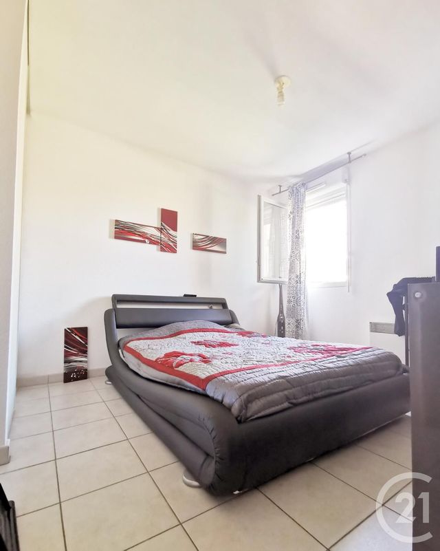 Appartement T2 à vendre - 2 pièces - 37.0 m2 - LA SEYNE SUR MER - 83 - PROVENCE-ALPES-COTE-D-AZUR - Century 21 Agence Du Bord De Mer Appartement T2 à vendre - 2 pièces - 37.0 m2 - LA SEYNE SUR MER - 83 - PROVENCE-ALPES-COTE-D-AZUR - Century 21 Agence Du Bord De Mer