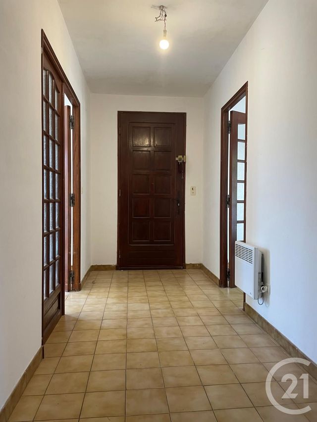 maison à vendre - 7 pièces - 106.51 m2 - SIX FOURS LES PLAGES - 83 - PROVENCE-ALPES-COTE-D-AZUR - Century 21 Agence Du Bord De Mer maison à vendre - 7 pièces - 106.51 m2 - SIX FOURS LES PLAGES - 83 - PROVENCE-ALPES-COTE-D-AZUR - Century 21 Agence Du Bord De Mer