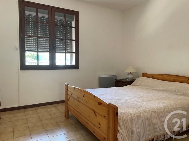 maison à vendre - 7 pièces - 106.51 m2 - SIX FOURS LES PLAGES - 83 - PROVENCE-ALPES-COTE-D-AZUR - Century 21 Agence Du Bord De Mer maison à vendre - 7 pièces - 106.51 m2 - SIX FOURS LES PLAGES - 83 - PROVENCE-ALPES-COTE-D-AZUR - Century 21 Agence Du Bord De Mer