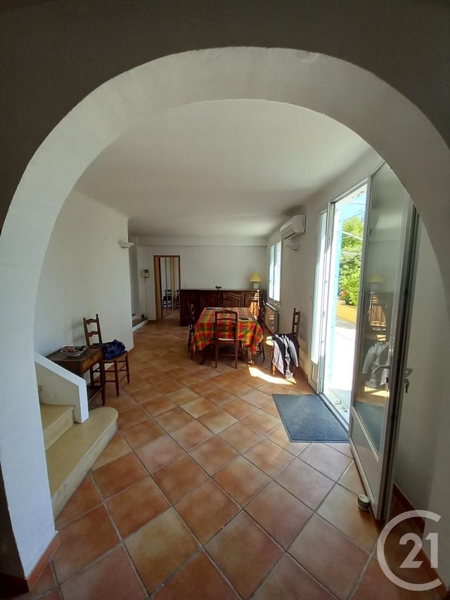maison à vendre - 5 pièces - 110.0 m2 - SIX FOURS LES PLAGES - 83 - PROVENCE-ALPES-COTE-D-AZUR - Century 21 Agence Du Bord De Mer maison à vendre - 5 pièces - 110.0 m2 - SIX FOURS LES PLAGES - 83 - PROVENCE-ALPES-COTE-D-AZUR - Century 21 Agence Du Bord De Mer