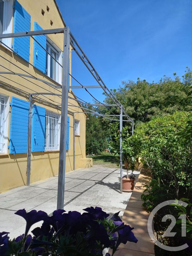 maison à vendre - 5 pièces - 110.0 m2 - SIX FOURS LES PLAGES - 83 - PROVENCE-ALPES-COTE-D-AZUR - Century 21 Agence Du Bord De Mer maison à vendre - 5 pièces - 110.0 m2 - SIX FOURS LES PLAGES - 83 - PROVENCE-ALPES-COTE-D-AZUR - Century 21 Agence Du Bord De Mer