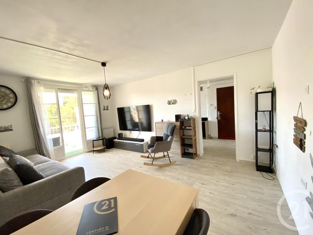 Appartement T4 à vendre - 4 pièces - 76.5 m2 - LA SEYNE SUR MER - 83 - PROVENCE-ALPES-COTE-D-AZUR - Century 21 Agence Du Bord De Mer