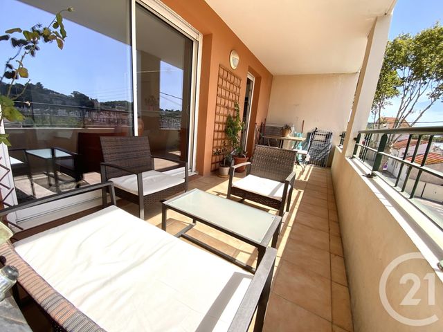Appartement T3 à vendre - 3 pièces - 74.0 m2 - LA SEYNE SUR MER - 83 - PROVENCE-ALPES-COTE-D-AZUR - Century 21 Agence Du Bord De Mer