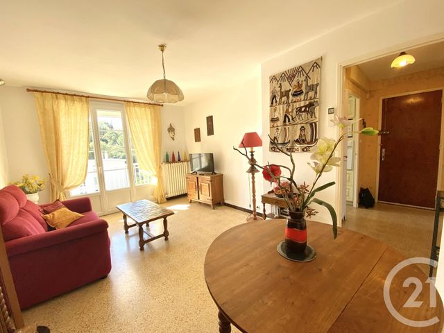 Appartement T3 à vendre - 3 pièces - 61.53 m2 - LA SEYNE SUR MER - 83 - PROVENCE-ALPES-COTE-D-AZUR - Century 21 Agence Du Bord De Mer