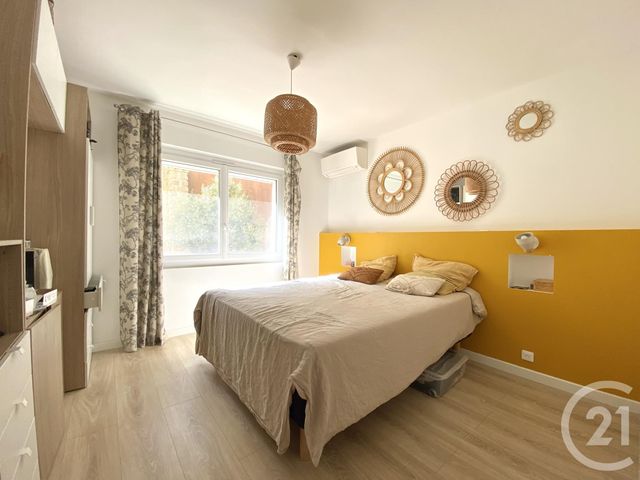 Appartement T4 à vendre - 4 pièces - 140.73 m2 - SIX FOURS LES PLAGES - 83 - PROVENCE-ALPES-COTE-D-AZUR - Century 21 Agence Du Bord De Mer