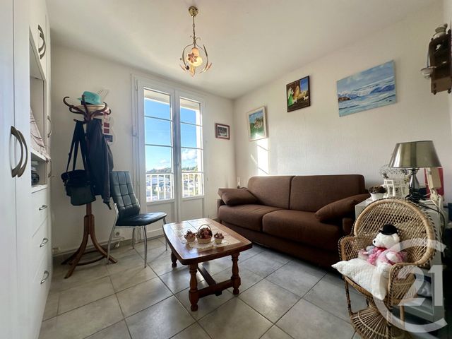 Appartement T4 à vendre - 4 pièces - 76.0 m2 - LA SEYNE SUR MER - 83 - PROVENCE-ALPES-COTE-D-AZUR - Century 21 Agence Du Bord De Mer