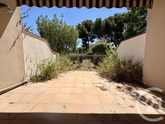 Appartement T2 à vendre - 2 pièces - 42.5 m2 - SIX FOURS LES PLAGES - 83 - PROVENCE-ALPES-COTE-D-AZUR - Century 21 Agence Du Bord De Mer