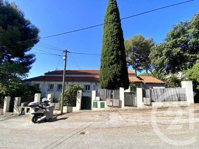 maison à vendre - 8 pièces - 138.5 m2 - SANARY SUR MER - 83 - PROVENCE-ALPES-COTE-D-AZUR - Century 21 Agence Du Bord De Mer