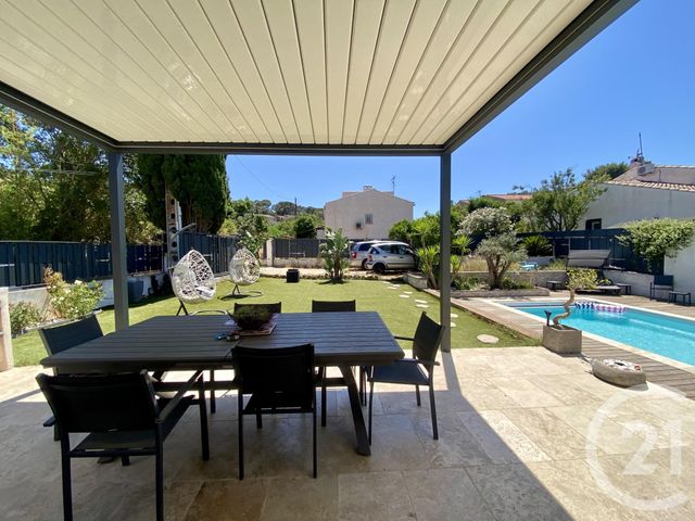 maison à vendre - 4 pièces - 120.0 m2 - SIX FOURS LES PLAGES - 83 - PROVENCE-ALPES-COTE-D-AZUR - Century 21 Agence Du Bord De Mer