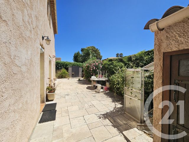 maison à vendre - 6 pièces - 155.23 m2 - SIX FOURS LES PLAGES - 83 - PROVENCE-ALPES-COTE-D-AZUR - Century 21 Agence Du Bord De Mer