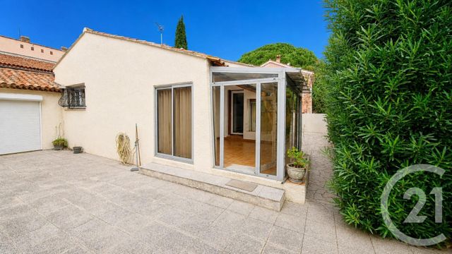 maison à vendre - 4 pièces - 81.8 m2 - SIX FOURS LES PLAGES - 83 - PROVENCE-ALPES-COTE-D-AZUR - Century 21 Agence Du Bord De Mer