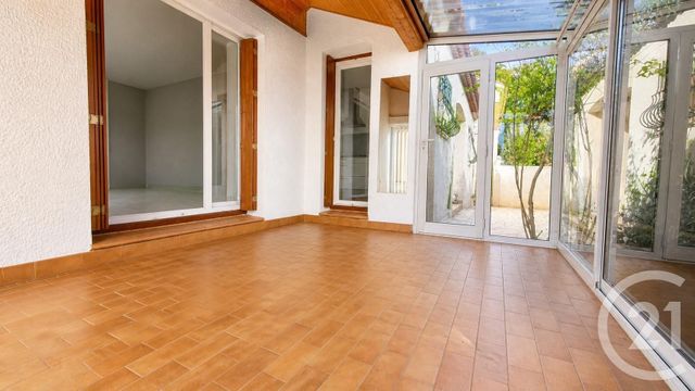 maison à vendre - 4 pièces - 81.8 m2 - SIX FOURS LES PLAGES - 83 - PROVENCE-ALPES-COTE-D-AZUR - Century 21 Agence Du Bord De Mer