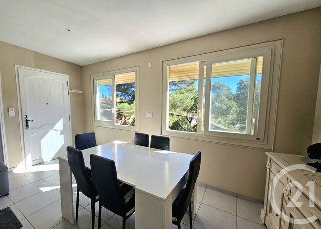 Appartement T3 à vendre - 3 pièces - 59.43 m2 - LA SEYNE SUR MER - 83 - PROVENCE-ALPES-COTE-D-AZUR - Century 21 Agence Du Bord De Mer