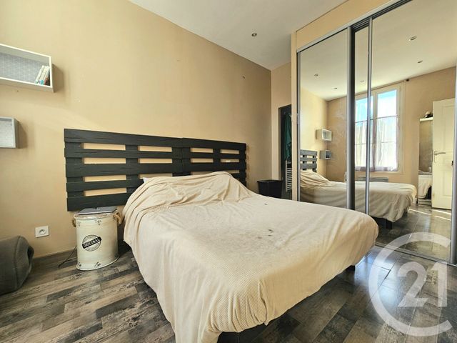 Appartement T3 à vendre - 3 pièces - 59.43 m2 - LA SEYNE SUR MER - 83 - PROVENCE-ALPES-COTE-D-AZUR - Century 21 Agence Du Bord De Mer