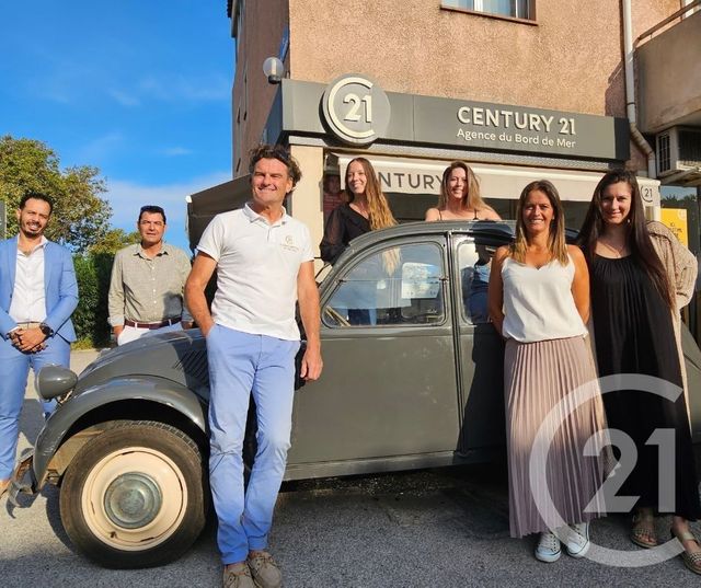 Appartement T3 à vendre - 3 pièces - 59.43 m2 - LA SEYNE SUR MER - 83 - PROVENCE-ALPES-COTE-D-AZUR - Century 21 Agence Du Bord De Mer