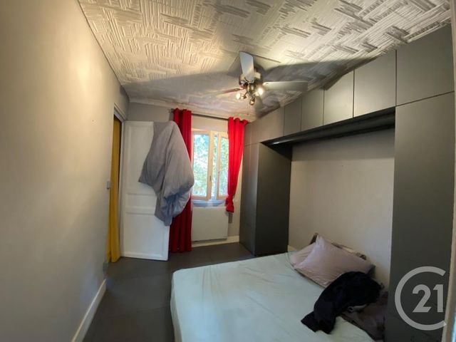 Appartement T2 à louer - 2 pièces - 32.8 m2 - LA SEYNE SUR MER - 83 - PROVENCE-ALPES-COTE-D-AZUR - Century 21 Agence Du Bord De Mer