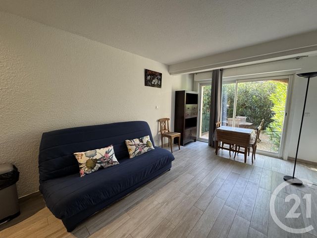 Appartement Studio à louer - 1 pièce - 23.8 m2 - SIX FOURS LES PLAGES - 83 - PROVENCE-ALPES-COTE-D-AZUR - Century 21 Agence Du Bord De Mer