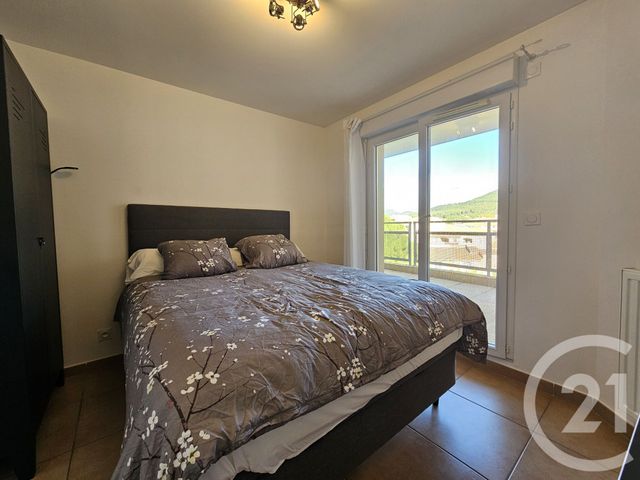 Appartement T3 à vendre - 3 pièces - 63.36 m2 - SIX FOURS LES PLAGES - 83 - PROVENCE-ALPES-COTE-D-AZUR - Century 21 Agence Du Bord De Mer