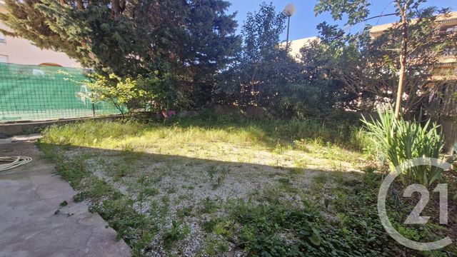 Appartement F3 à vendre - 3 pièces - 61.87 m2 - SANARY SUR MER - 83 - PROVENCE-ALPES-COTE-D-AZUR - Century 21 Agence Du Bord De Mer