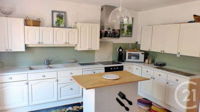 maison à vendre - 8 pièces - 238.76 m2 - SIX FOURS LES PLAGES - 83 - PROVENCE-ALPES-COTE-D-AZUR - Century 21 Agence Du Bord De Mer