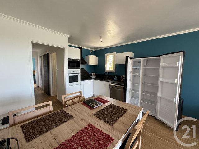 Appartement T3 à louer - 3 pièces - 58.34 m2 - SIX FOURS LES PLAGES - 83 - PROVENCE-ALPES-COTE-D-AZUR - Century 21 Agence Du Bord De Mer