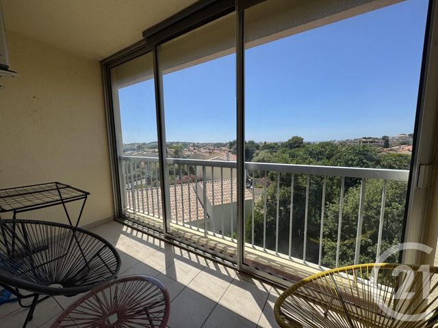 Appartement T3 à louer - 3 pièces - 58.34 m2 - SIX FOURS LES PLAGES - 83 - PROVENCE-ALPES-COTE-D-AZUR - Century 21 Agence Du Bord De Mer