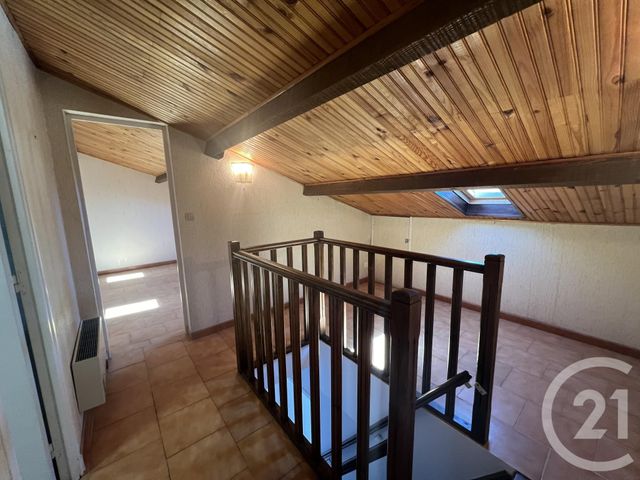 Appartement T3 à louer - 3 pièces - 54.68 m2 - SIX FOURS LES PLAGES - 83 - PROVENCE-ALPES-COTE-D-AZUR - Century 21 Agence Du Bord De Mer