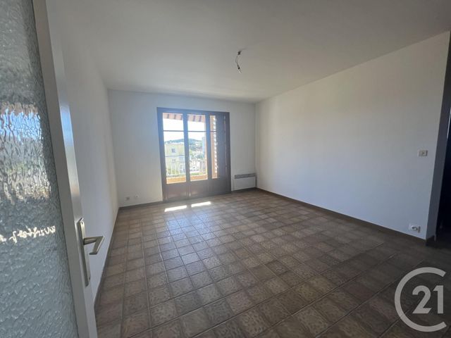 Appartement T3 à louer - 3 pièces - 54.68 m2 - SIX FOURS LES PLAGES - 83 - PROVENCE-ALPES-COTE-D-AZUR - Century 21 Agence Du Bord De Mer