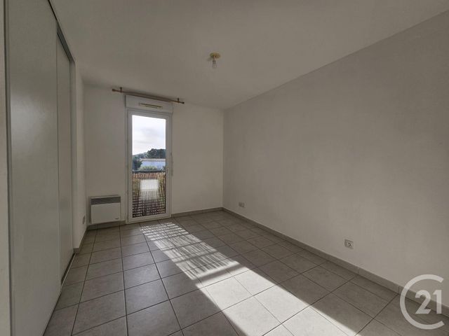 Appartement T3 à vendre - 3 pièces - 61.33 m2 - LA SEYNE SUR MER - 83 - PROVENCE-ALPES-COTE-D-AZUR - Century 21 Agence Du Bord De Mer