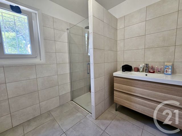 maison à vendre - 3 pièces - 91.43 m2 - SIX FOURS LES PLAGES - 83 - PROVENCE-ALPES-COTE-D-AZUR - Century 21 Agence Du Bord De Mer