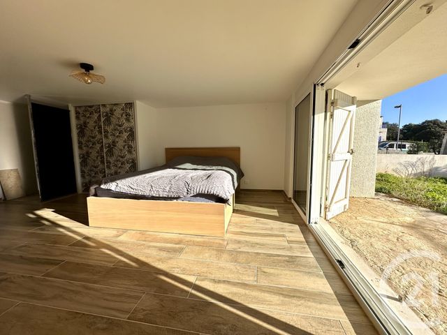 maison à vendre - 3 pièces - 91.43 m2 - SIX FOURS LES PLAGES - 83 - PROVENCE-ALPES-COTE-D-AZUR - Century 21 Agence Du Bord De Mer