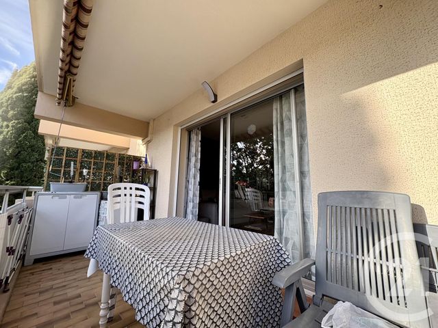Appartement T2 à vendre - 2 pièces - 44.18 m2 - SIX FOURS LES PLAGES - 83 - PROVENCE-ALPES-COTE-D-AZUR - Century 21 Agence Du Bord De Mer