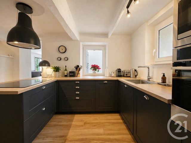 maison à vendre - 5 pièces - 150.0 m2 - SIX FOURS LES PLAGES - 83 - PROVENCE-ALPES-COTE-D-AZUR - Century 21 Agence Du Bord De Mer