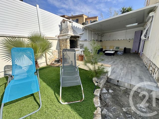 maison à vendre - 4 pièces - 61.24 m2 - SIX FOURS LES PLAGES - 83 - PROVENCE-ALPES-COTE-D-AZUR - Century 21 Agence Du Bord De Mer