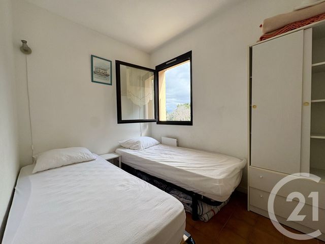 Appartement F2 bis à vendre - 3 pièces - 30.7 m2 - SIX FOURS LES PLAGES - 83 - PROVENCE-ALPES-COTE-D-AZUR - Century 21 Agence Du Bord De Mer