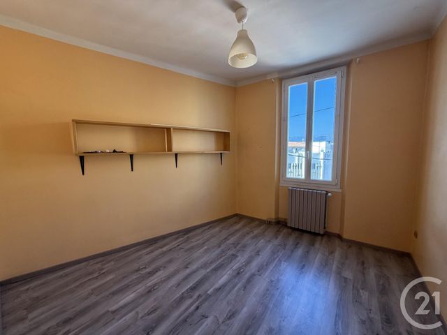 maison à louer - 5 pièces - 91.0 m2 - LA SEYNE SUR MER - 83 - PROVENCE-ALPES-COTE-D-AZUR - Century 21 Agence Du Bord De Mer