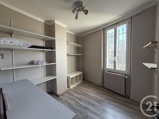 maison à louer - 5 pièces - 91.0 m2 - LA SEYNE SUR MER - 83 - PROVENCE-ALPES-COTE-D-AZUR - Century 21 Agence Du Bord De Mer