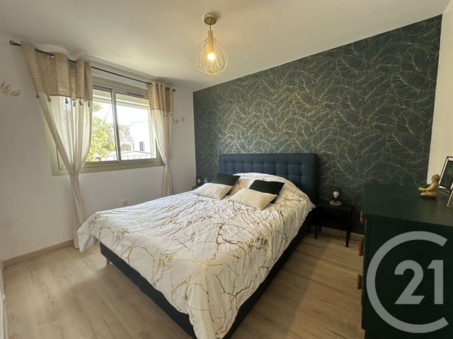 maison à vendre - 9 pièces - 181.0 m2 - SIX FOURS LES PLAGES - 83 - PROVENCE-ALPES-COTE-D-AZUR - Century 21 Agence Du Bord De Mer