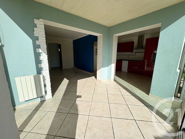 Appartement T3 à vendre - 4 pièces - 70.0 m2 - SIX FOURS LES PLAGES - 83 - PROVENCE-ALPES-COTE-D-AZUR - Century 21 Agence Du Bord De Mer