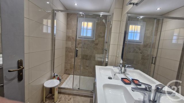 maison à vendre - 5 pièces - 133.0 m2 - SIX FOURS LES PLAGES - 83 - PROVENCE-ALPES-COTE-D-AZUR - Century 21 Agence Du Bord De Mer