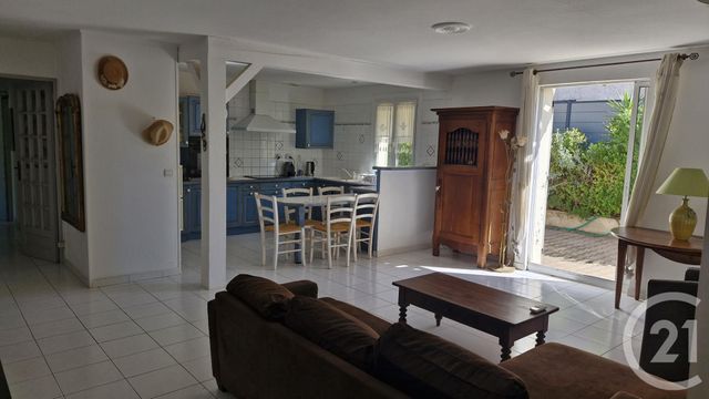 maison à vendre - 5 pièces - 133.0 m2 - SIX FOURS LES PLAGES - 83 - PROVENCE-ALPES-COTE-D-AZUR - Century 21 Agence Du Bord De Mer