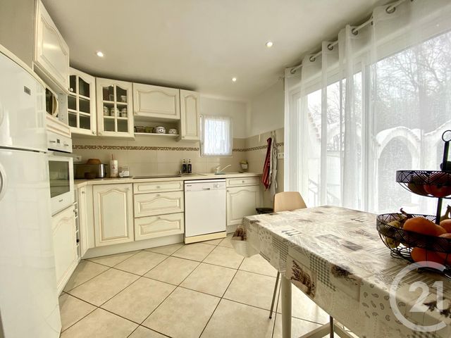 maison à vendre - 5 pièces - 85.0 m2 - OLLIOULES - 83 - PROVENCE-ALPES-COTE-D-AZUR - Century 21 Agence Du Bord De Mer