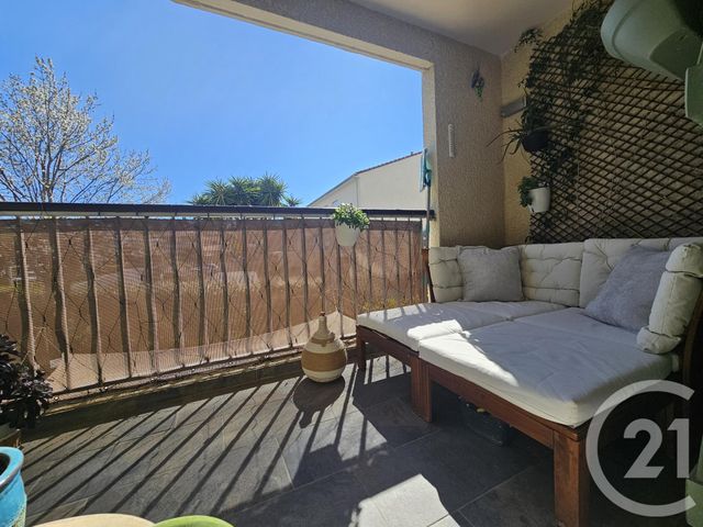 Appartement T3 à vendre - 3 pièces - 67.43 m2 - SIX FOURS LES PLAGES - 83 - PROVENCE-ALPES-COTE-D-AZUR - Century 21 Agence Du Bord De Mer