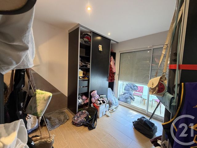 maison à louer - 4 pièces - 88.89 m2 - SIX FOURS LES PLAGES - 83 - PROVENCE-ALPES-COTE-D-AZUR - Century 21 Agence Du Bord De Mer